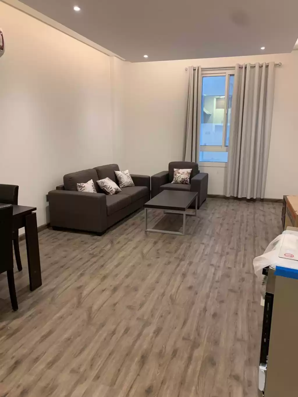 Residential Ready Property 1 Bedroom F/F Apartment  for rent in Al Sadd , Doha #38769 - 1  image 