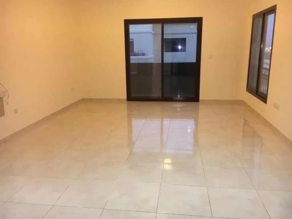 Residential Ready Property 1 Bedroom S/F Apartment  for sale in Lusail , Doha-Qatar #38773 - 5  image 
