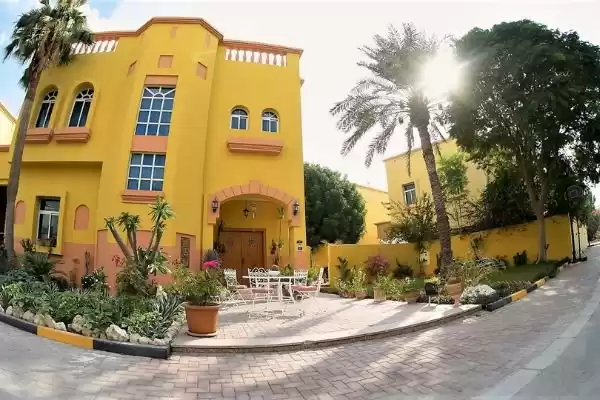 Жилой Готовая недвижимость 4+комнаты для горничных С/Ж Отдельная вилла  в аренду в Доха #38802 - 1  image 