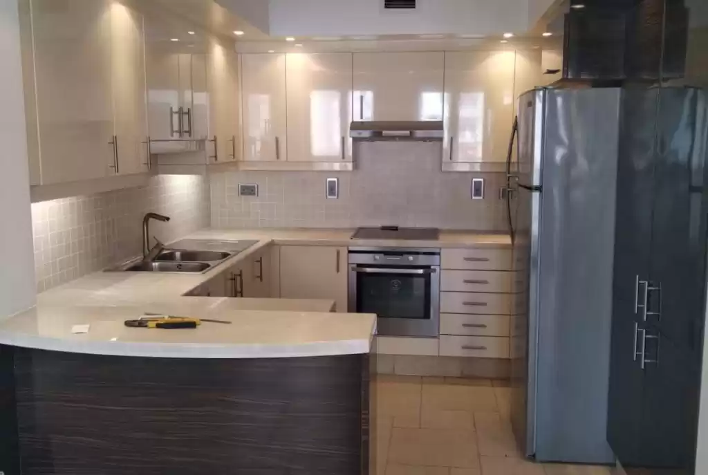 Residential Ready Property 1 Bedroom S/F Apartment  for rent in Al Sadd , Doha #38822 - 1  image 