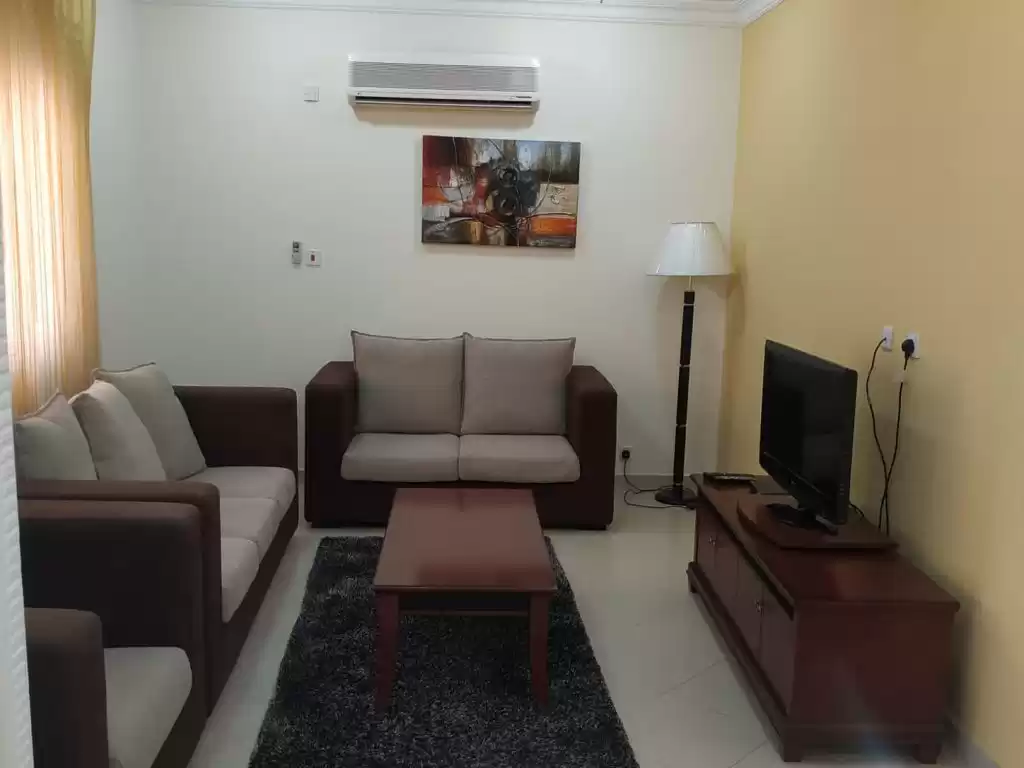 Résidentiel Propriété prête 2 chambres F / F Villa autonome  a louer au Al-Sadd , Doha #38839 - 1  image 