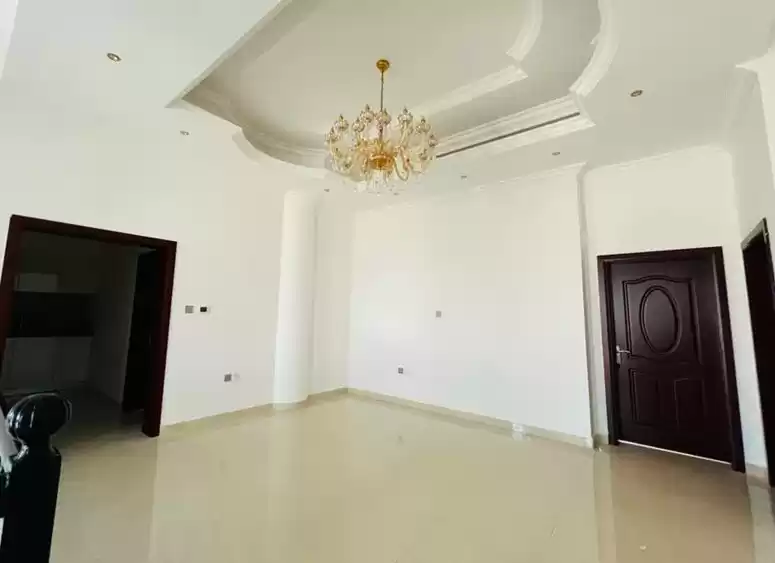 Residential Ready Property 5 Bedrooms U/F Standalone Villa  for rent in Dubai #38872 - 1  image 