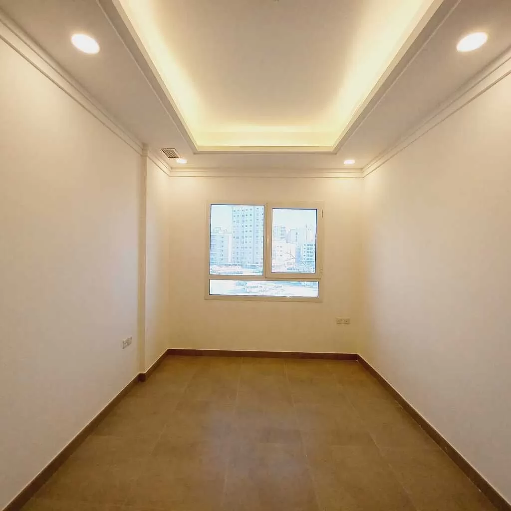 Residential Ready Property 2 Bedrooms U/F Apartment  for rent in Kuwait #39167 - 1  image 