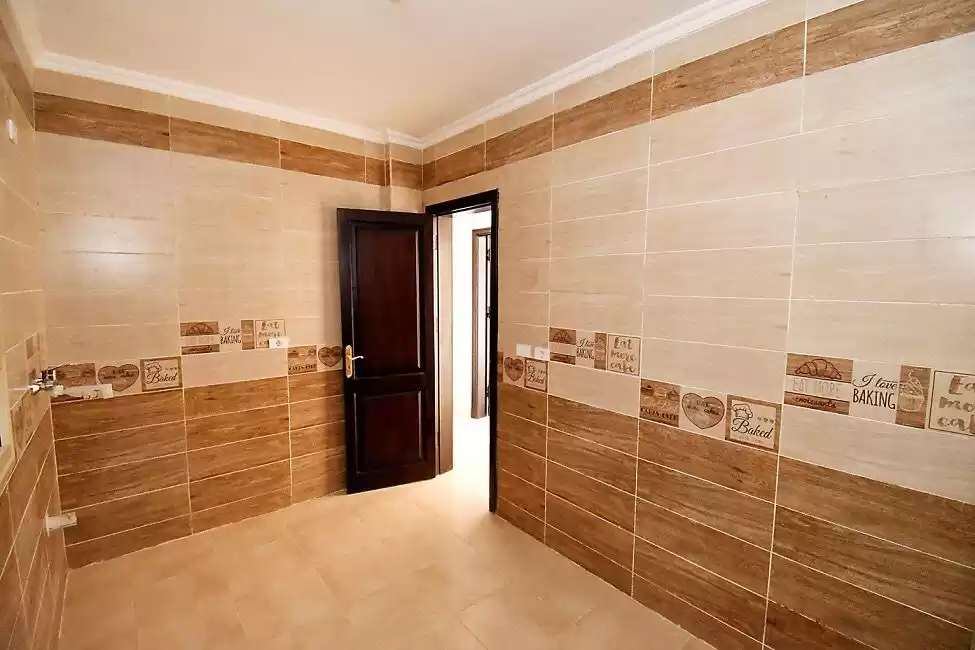 Residential Ready Property 2 Bedrooms F/F Apartment  for sale in Cairo , Cairo-Governorate #39259 - 1  image 