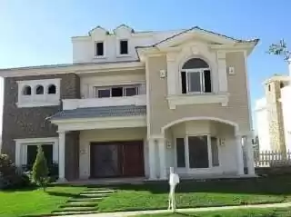 yerleşim Hazır Mülk 3+hizmetçi Yatak Odası U/F Müstakil Villa  satılık içinde Kahire #39275 - 1  image 