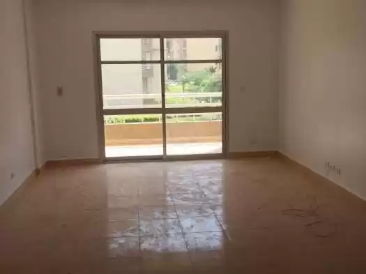 Residential Ready Property 2 Bedrooms U/F Apartment  for rent in Kuwait #39332 - 1  image 