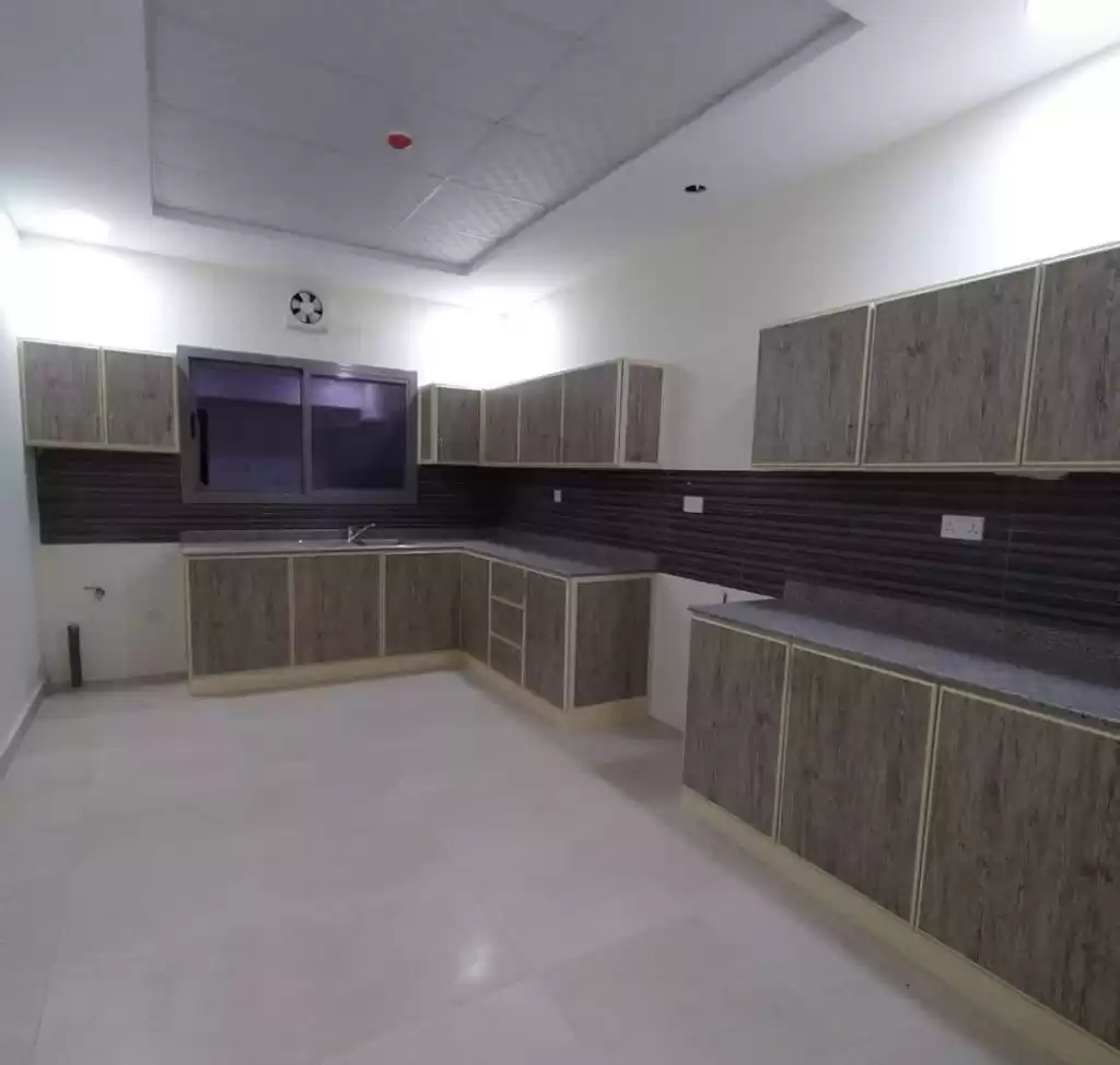 Résidentiel Propriété prête 1 chambre S / F Appartement  à vendre au Al-Manamah #39367 - 1  image 