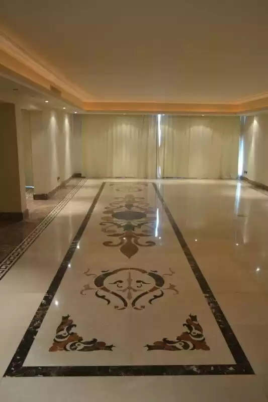 Residential Ready Property 2 Bedrooms S/F Apartment  for sale in Cairo , Cairo-Governorate #39607 - 1  image 