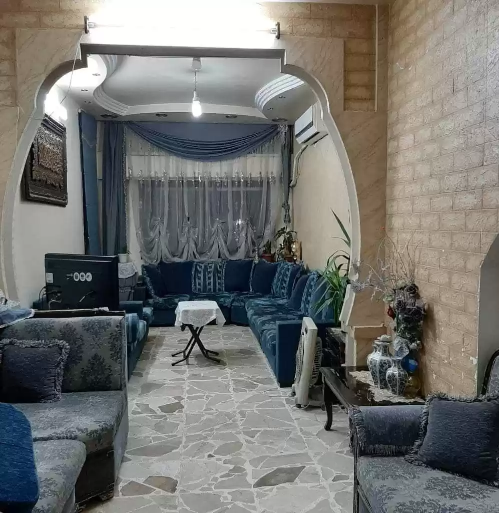 Résidentiel Propriété prête 4 chambres F / F Villa autonome  à vendre au Al-Manamah #40047 - 1  image 
