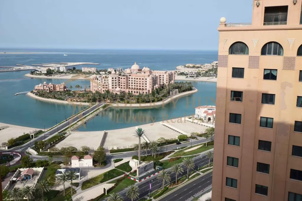 Résidentiel Propriété prête 1 + femme de chambre S / F Appartement  à vendre au Al-Sadd , Doha #40048 - 1  image 