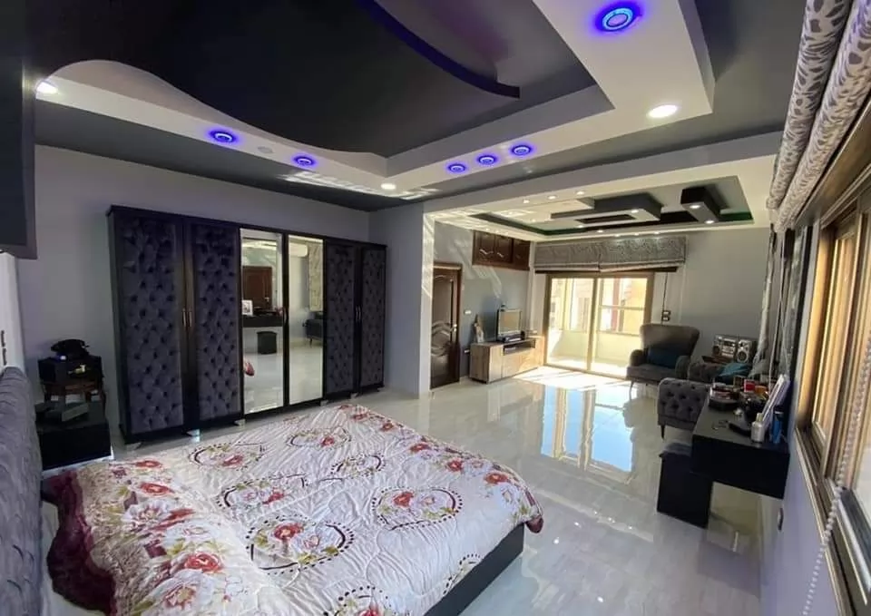 Résidentiel Propriété prête 5 chambres F / F Villa autonome  à vendre au Al-Manamah #40850 - 1  image 