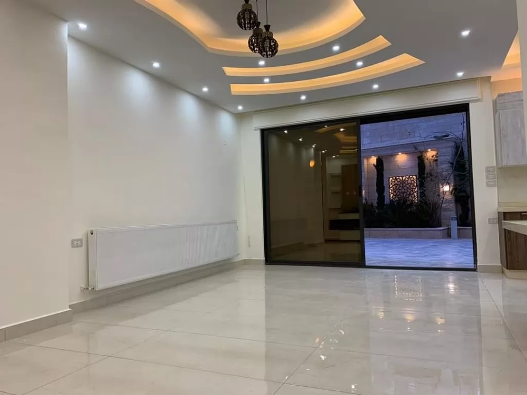 Residential Ready Property 2 Bedrooms U/F Apartment  for sale in Al-Manamah #40852 - 1  image 