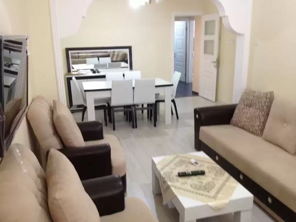 Residencial Listo Propiedad 2 dormitorios U / F Apartamento  venta en El-Cairo , Gobernación-de-El-Cairo #40898 - 1  image 