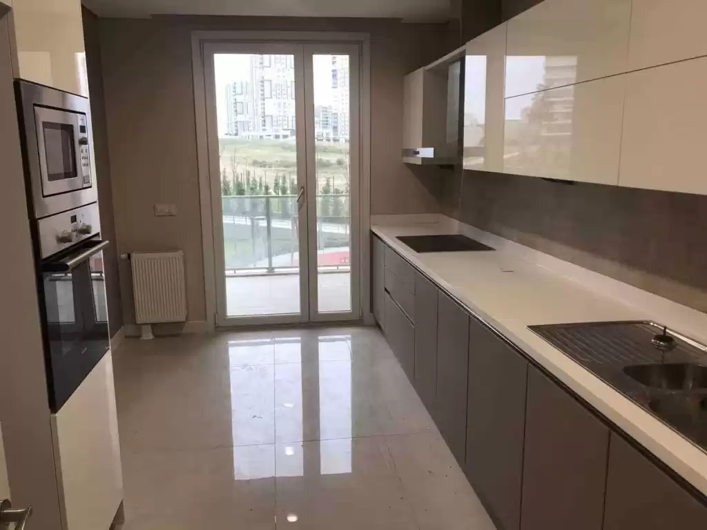 Residential Ready Property 2 Bedrooms S/F Apartment  for sale in Cairo , Cairo-Governorate #41081 - 1  image 