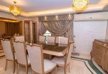 Résidentiel Propriété prête 2 chambres S / F Appartement  à vendre au Le-Caire , Gouvernorat-du-Caire #41093 - 1  image 