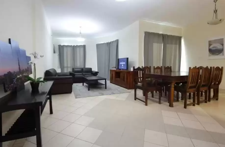 Residential Ready Property 2 Bedrooms S/F Apartment  for sale in Alexandria-Governorate #41184 - 1  image 