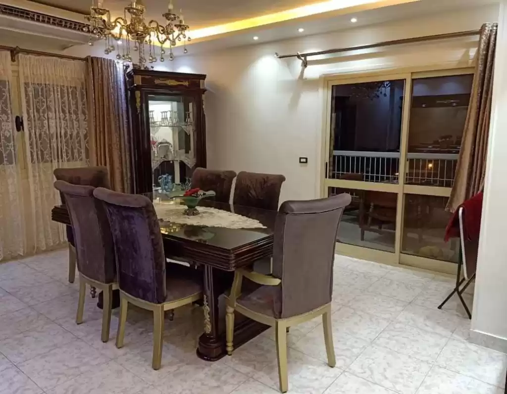 Residential Ready Property 3 Bedrooms F/F Apartment  for sale in Al-Manamah #41316 - 1  image 