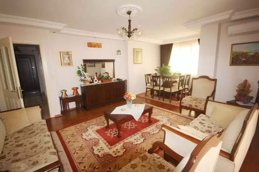 Residential Ready Property 2 Bedrooms S/F Apartment  for sale in Cairo , Cairo-Governorate #41401 - 1  image 