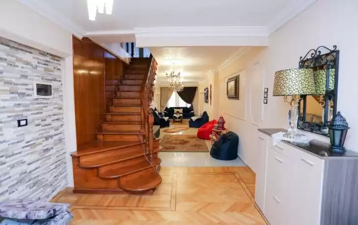 Residencial Listo Propiedad 3 dormitorios U / F Dúplex  venta en Gobernación-de-Alejandría #42180 - 1  image 