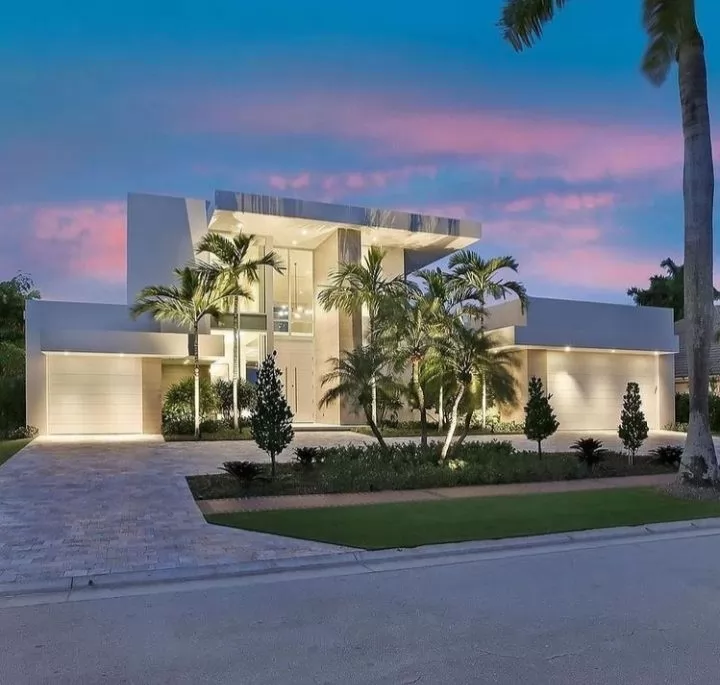 Residential Ready Property 4 Bedrooms U/F Standalone Villa  for sale in Istanbul #42224 - 1  image 