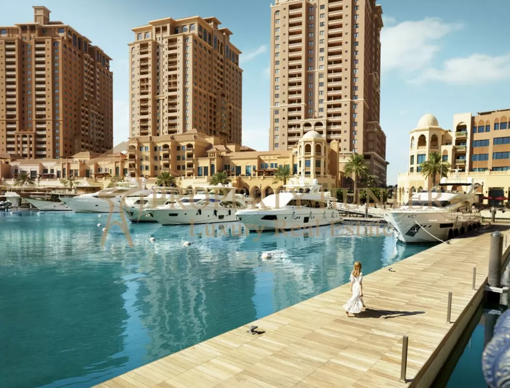 Residential Ready Property 2 Bedrooms S/F Apartment  for sale in The-Pearl-Qatar , Doha-Qatar #42276 - 1  image 