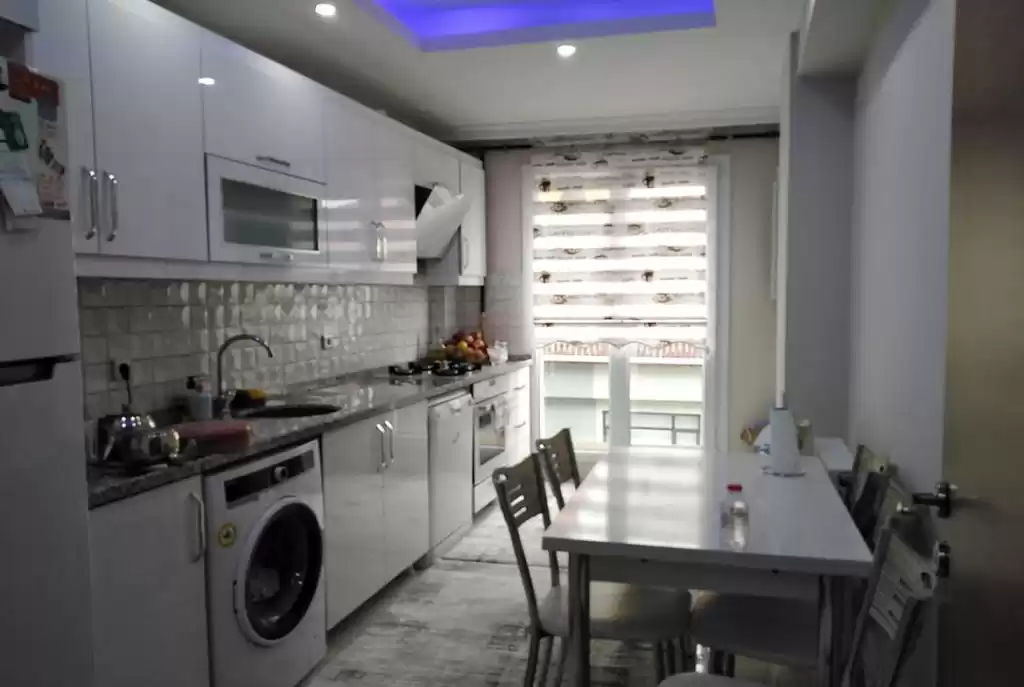 yerleşim Hazır Mülk 2 yatak odası U/F Apartman  satılık içinde İstanbul #42665 - 1  image 