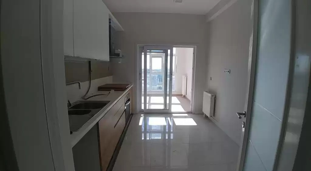 سكني عقار جاهز 2 غرف  غير مفروش شقة  للبيع في اسطنبول #42678 - 1  صورة 