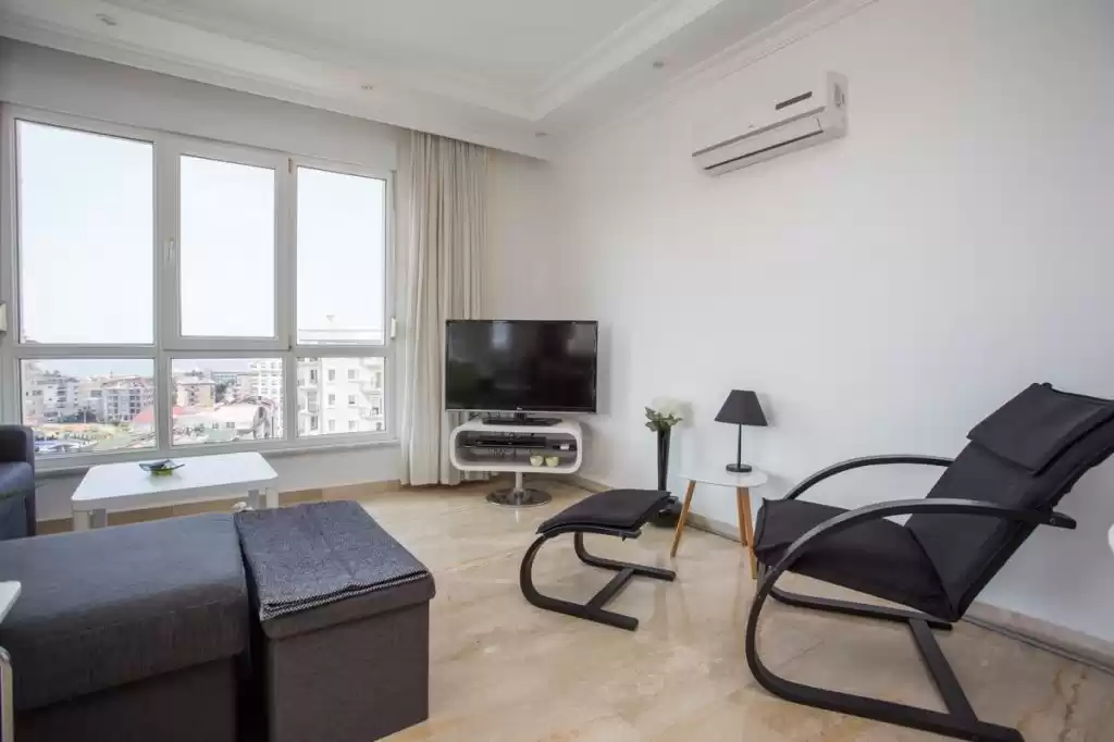 住宅 就绪物业 2 间卧室 U/F 公寓  出售 在 伊斯坦布尔 #43125 - 1  image 