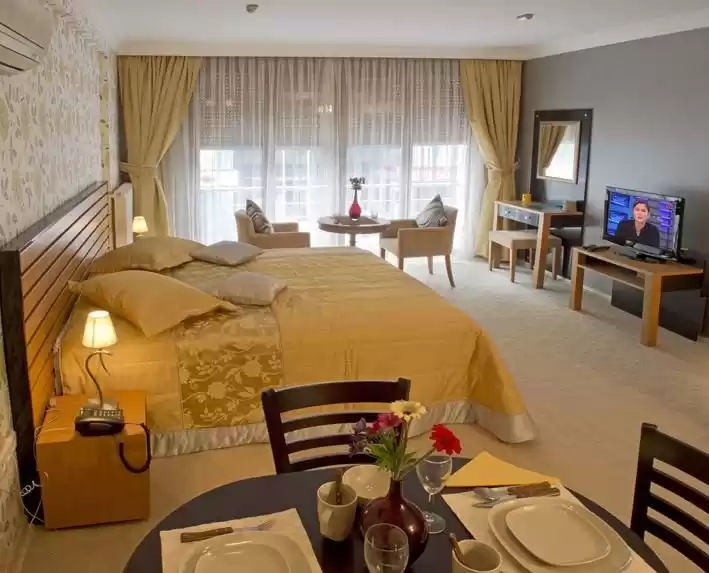 Жилой Готовая недвижимость 2 спальни Н/Ф Отель Апартаменты  продается в Стамбул #43633 - 1  image 