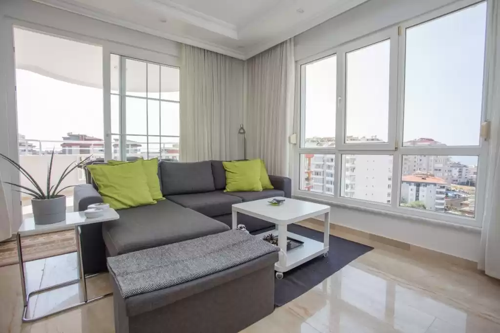 Résidentiel Propriété prête 2 chambres U / f Penthouse  à vendre au Istanbul #43970 - 1  image 