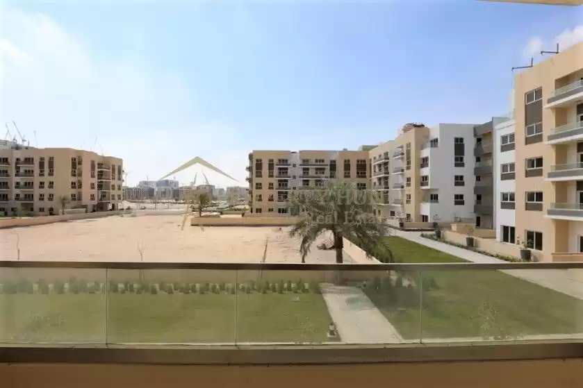 Жилой Готовая недвижимость 3+комнаты для горничных Н/Ф Квартира  продается в Аль-Садд , Доха #44205 - 1  image 
