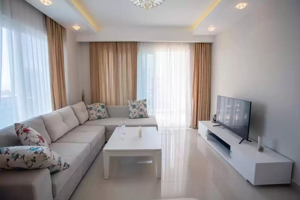 Residential Ready Property 2 Bedrooms S/F Apartment  for rent in Istanbul #44701 - 1  image 