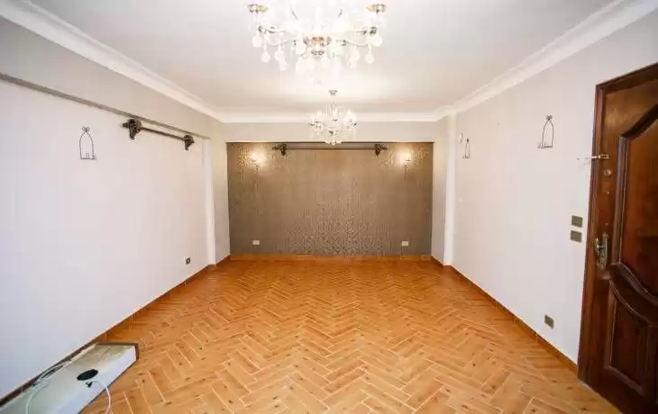 Wohn Klaar eigendom 2 Schlafzimmer U/F Wohnung  zu verkaufen in Istanbul #44988 - 1  image 