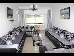 Wohn Klaar eigendom 2 Schlafzimmer F/F Wohnung  zu vermieten in Gouvernement Bagdad #45421 - 1  image 