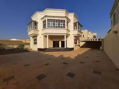 مسکونی املاک آماده 5+ اتاق خواب خدمتکار F/F ویلای مستقل  برای فروش که در دبی #45537 - 1  image 