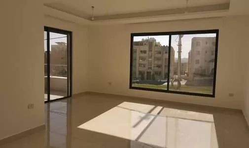 Смешанное использование Оболочка и ядро 2+комнаты для горничных Н/Ф Полный этаж  продается в Багдадская мухафаза #45809 - 1  image 