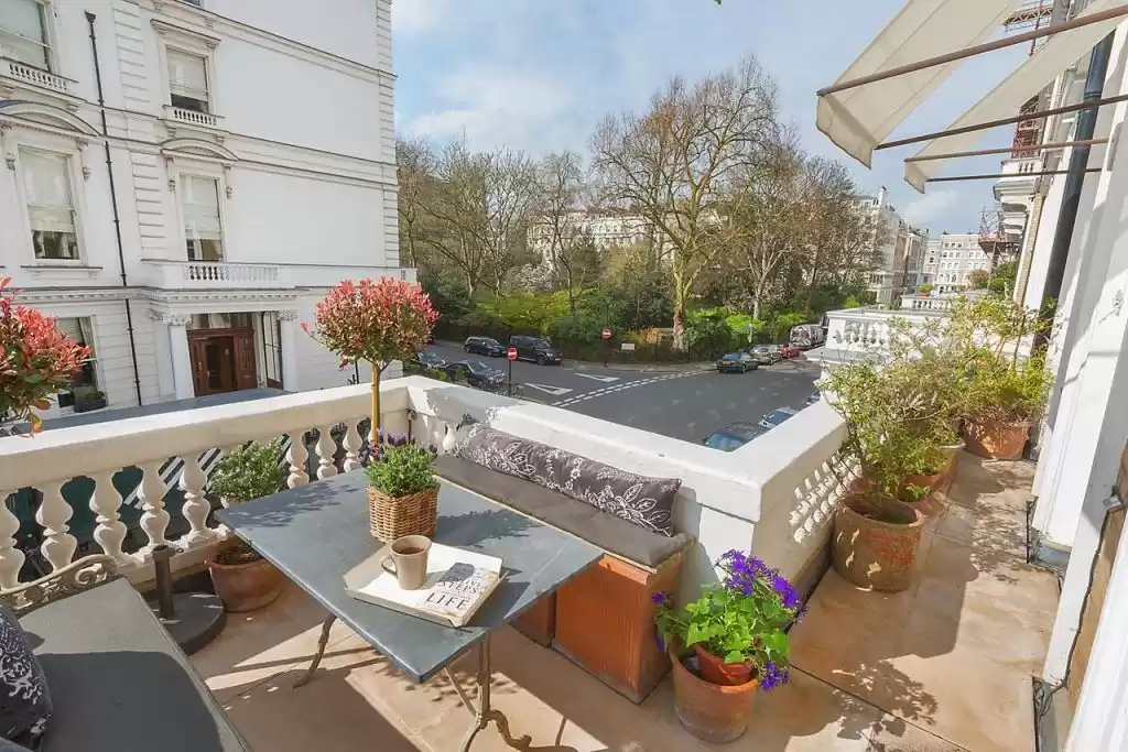 Résidentiel Propriété prête 4 chambres U / f Appartement  à vendre au Londres , Grand-Londres , Angleterre #45964 - 1  image 