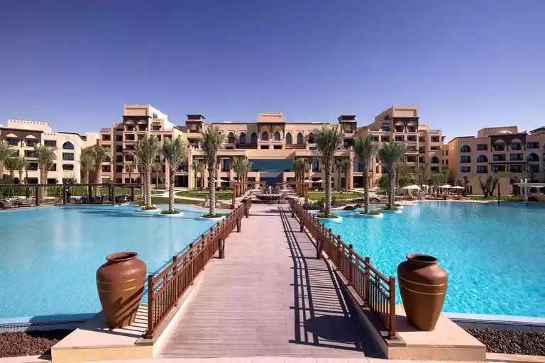 Résidentiel Propriété prête 5 chambres F / F Villa autonome  à vendre au Dubai #45965 - 1  image 