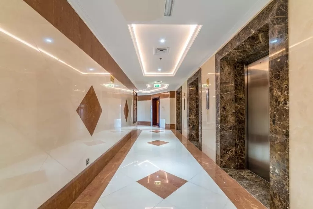 Коммерческий Готовая недвижимость Н/Ф Полный этаж  продается в Дубай #46217 - 1  image 