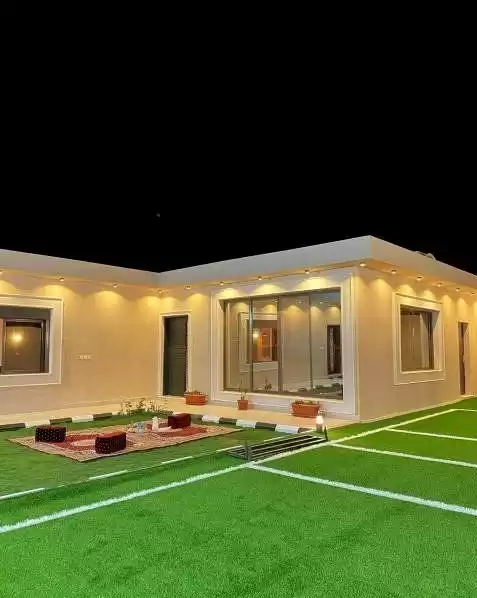 Жилой Готовая недвижимость 2 спальни Ж/Ж Шале  продается в Дубай #46241 - 1  image 