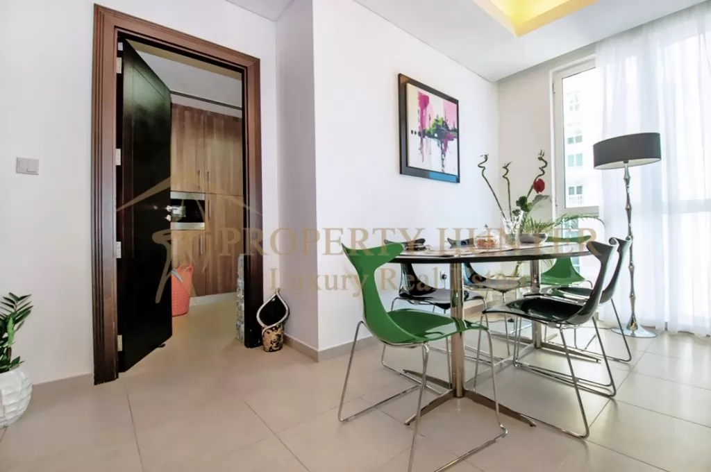 Residential Ready 2 Bedrooms S/F Apartment  for sale in The-Pearl-Qatar , Doha-Qatar #47095 - 4  image 