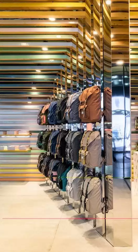 Commercial Ready Property U/F Retail  for rent in London , Greater-London , England #47564 - 1  image 