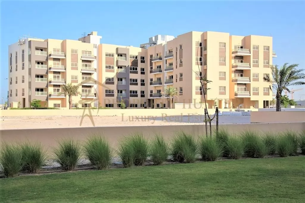 Residential Ready 1 Bedroom S/F Apartment  for sale in Lusail , Doha-Qatar #47680 - 2  image 