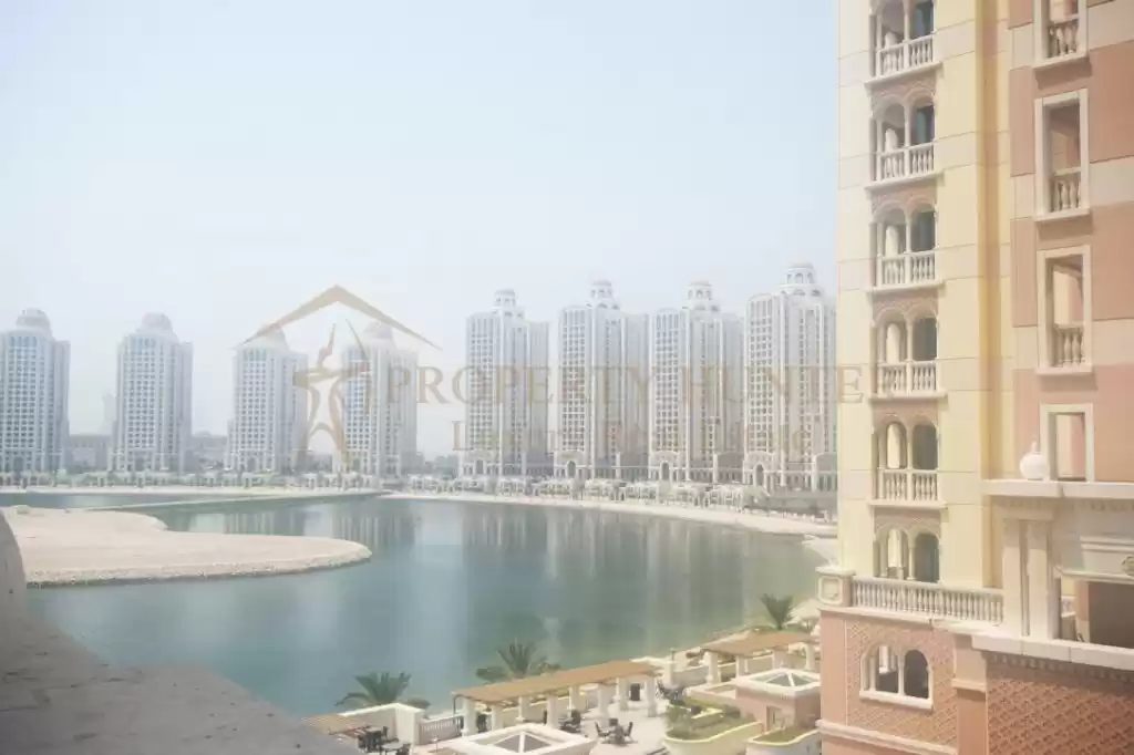 Résidentiel Propriété prête Studio S / F Appartement  à vendre au Al-Sadd , Doha #47850 - 1  image 