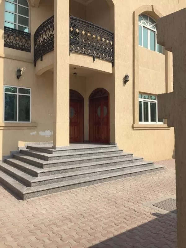 سكني عقار جاهز 7+ غرف  مفروش مبنى  للإيجار في دبي #47938 - 1  صورة 