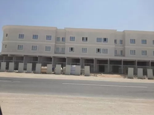 Commercial Ready Property F/F Halls-Showrooms  for sale in Dubai #48111 - 1  image 