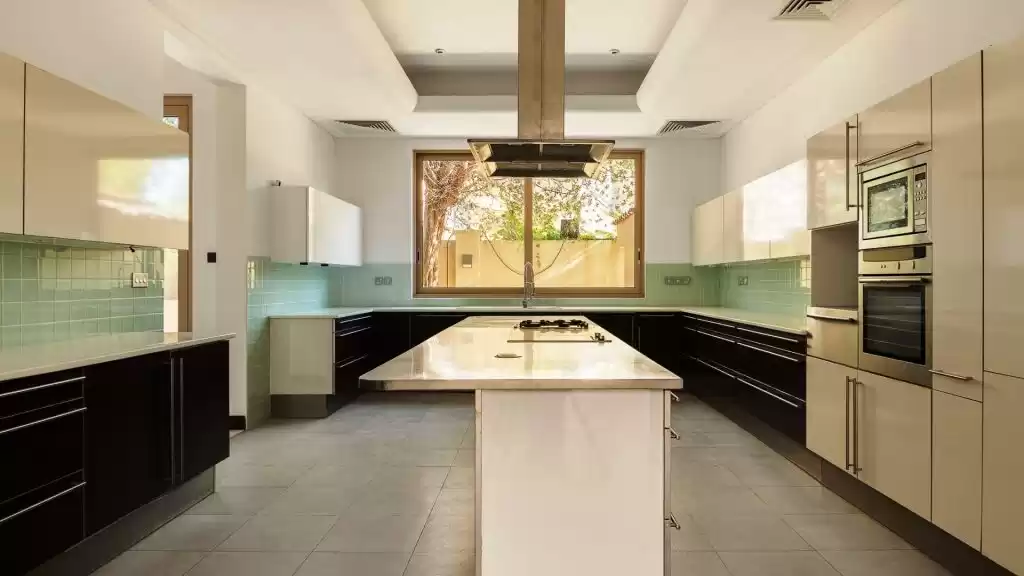 Résidentiel Propriété prête 2 chambres F / F Villa autonome  à vendre au Dubai #48775 - 1  image 