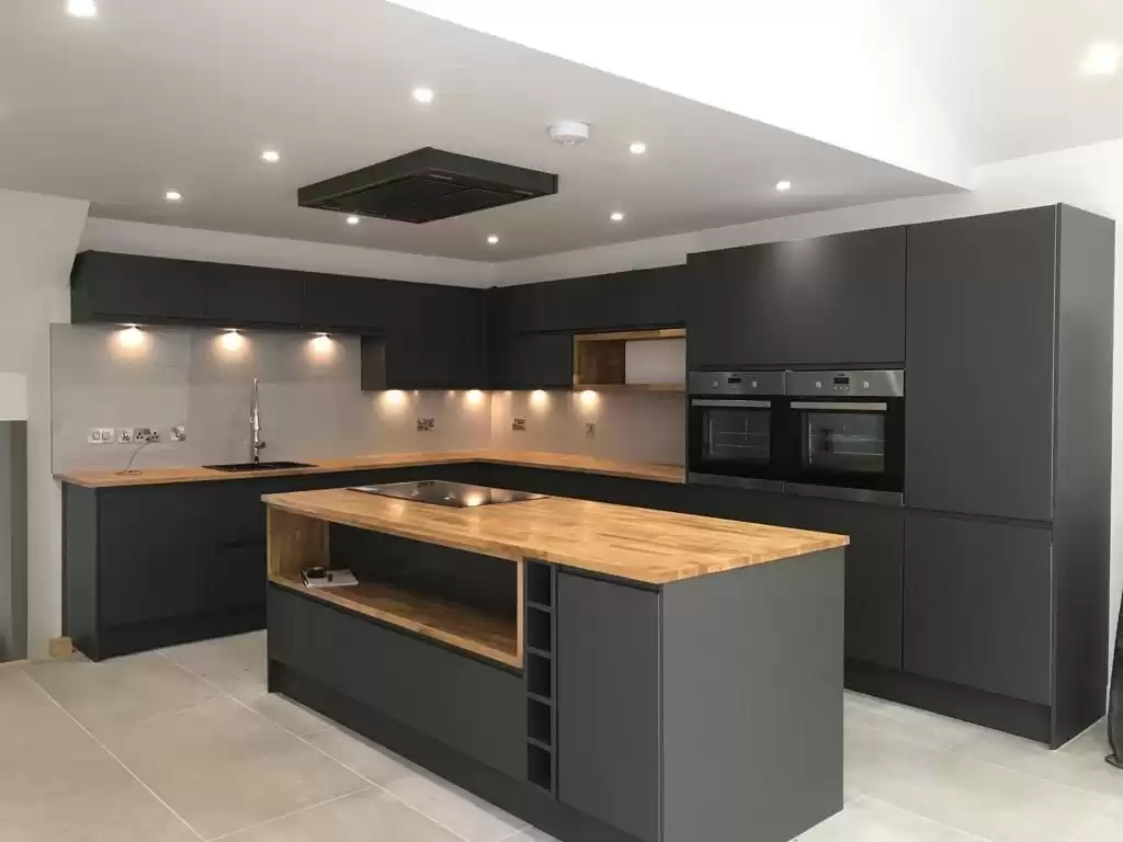 Residential Ready Property 4 Bedrooms F/F Apartment  for rent in Beirut  #48978 - 1  image 