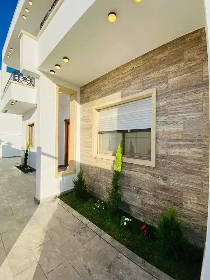 Residencial Listo Propiedad 3 dormitorios F / F Apartamento  venta en Gobernación de Bagdad #49655 - 1  image 