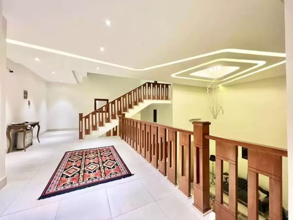 yerleşim Hazır Mülk 3+hizmetçi Yatak Odası S/F dubleks  satılık içinde Bağdat Valiliği #49737 - 1  image 